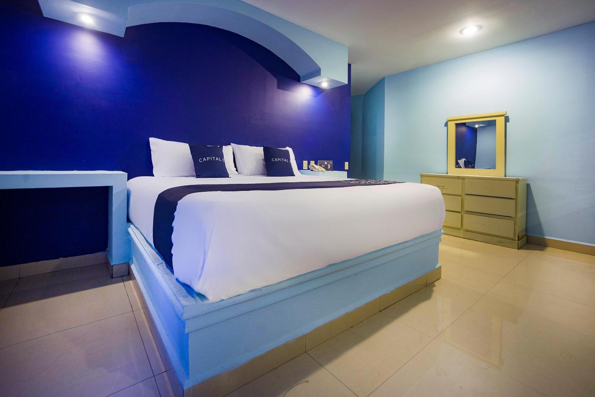 Capital O Diro, Hotel