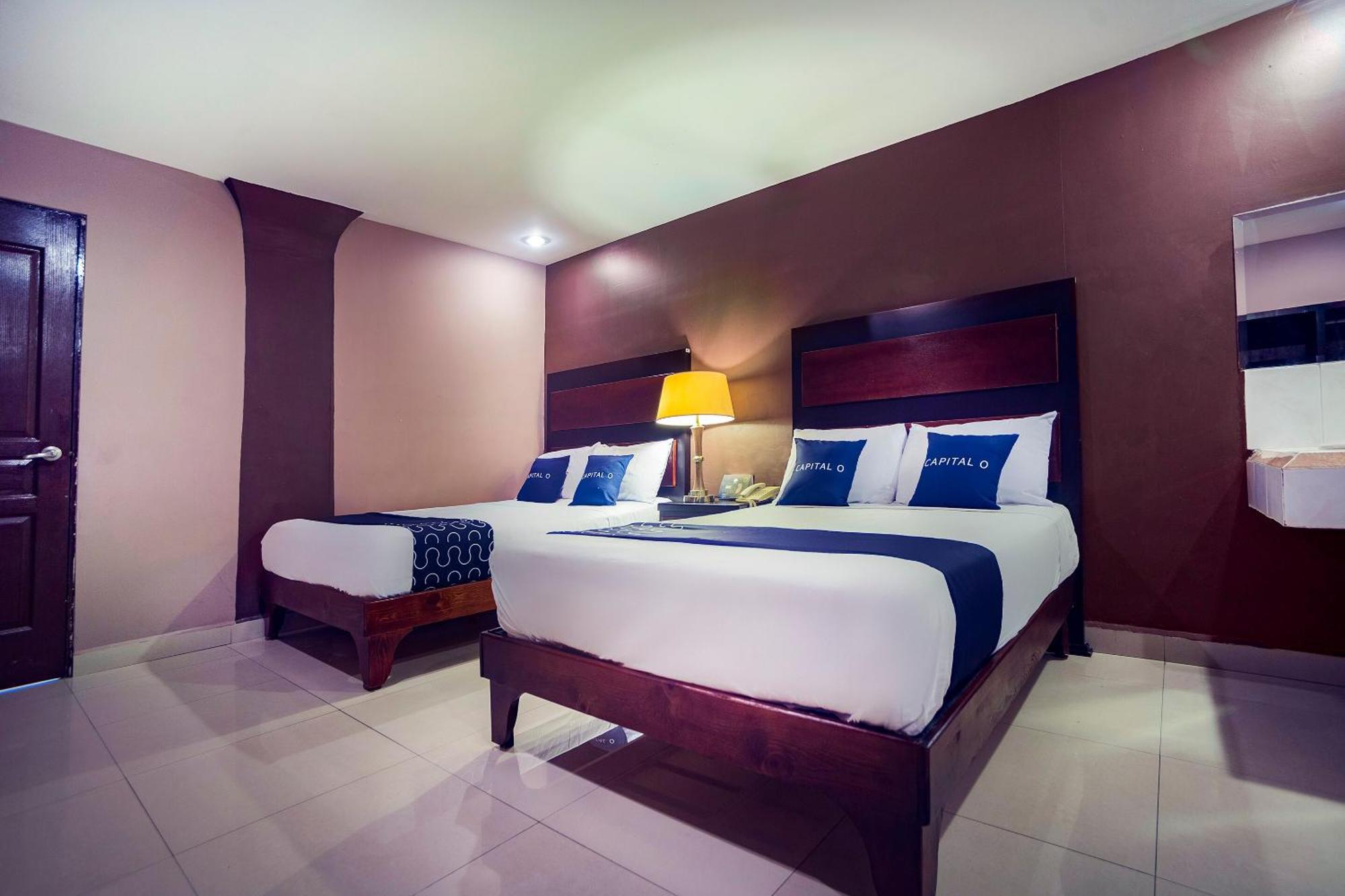 Hotel Capital O Diro, Monterrey